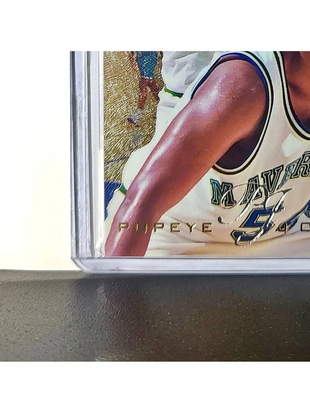Popeye Jones 1995-96 Flair NBA #26 Card Dallas Mavericks